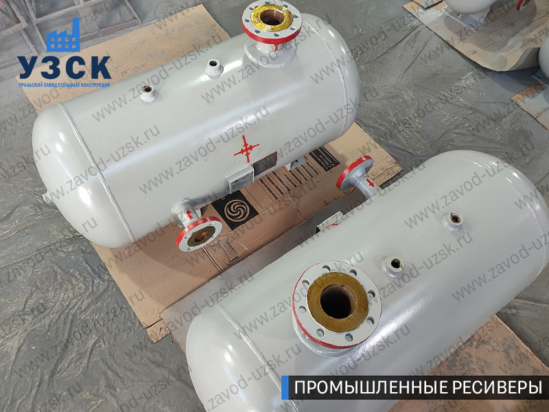 фотография промышленных ресиверовдля газа Псков